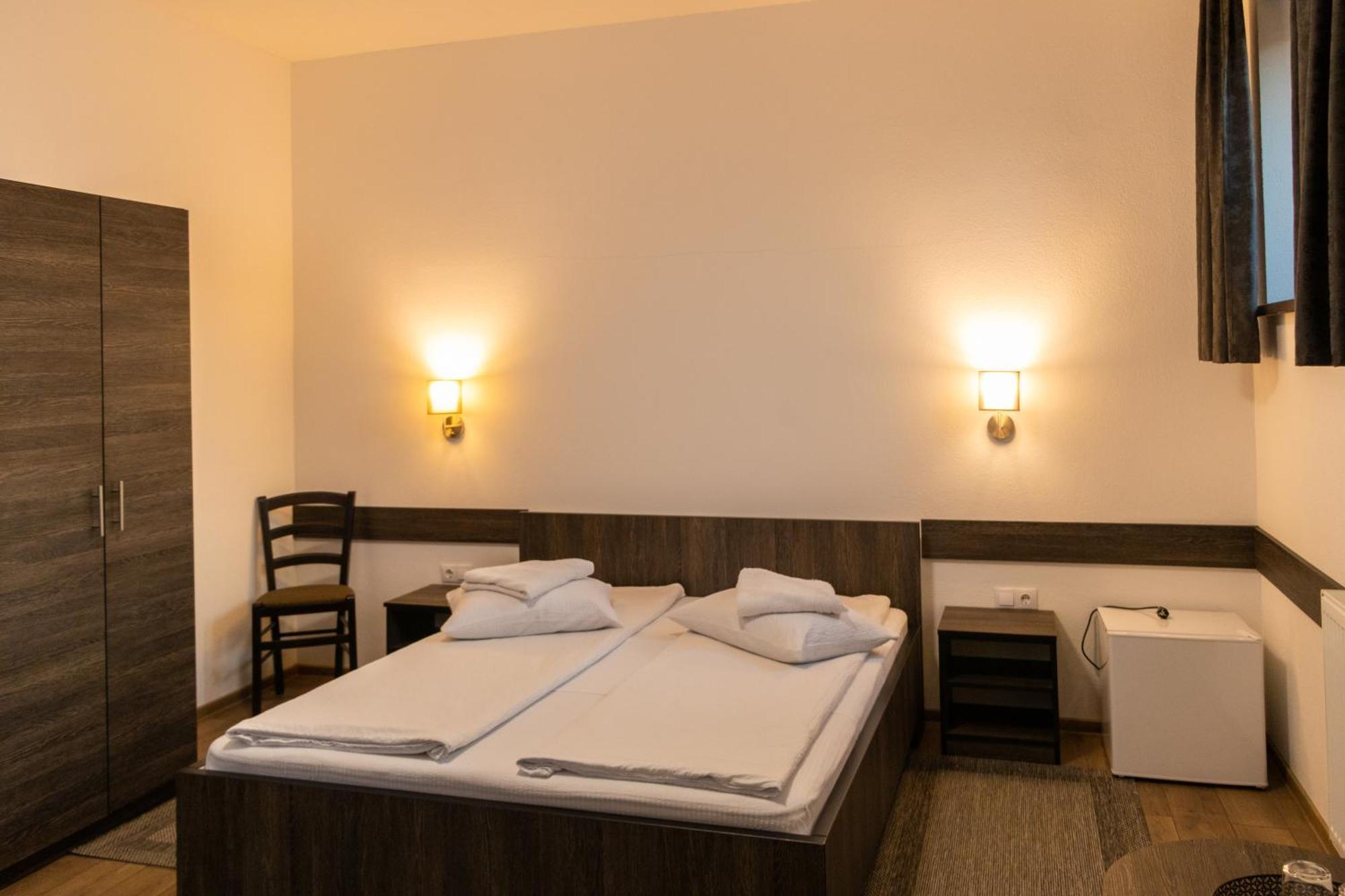 Hotel Tranzit Odorheiu Secuiesc Exteriér fotografie